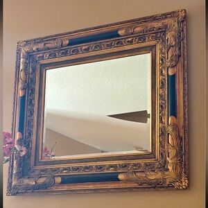 Elegant Gold Framed Wall Mirror